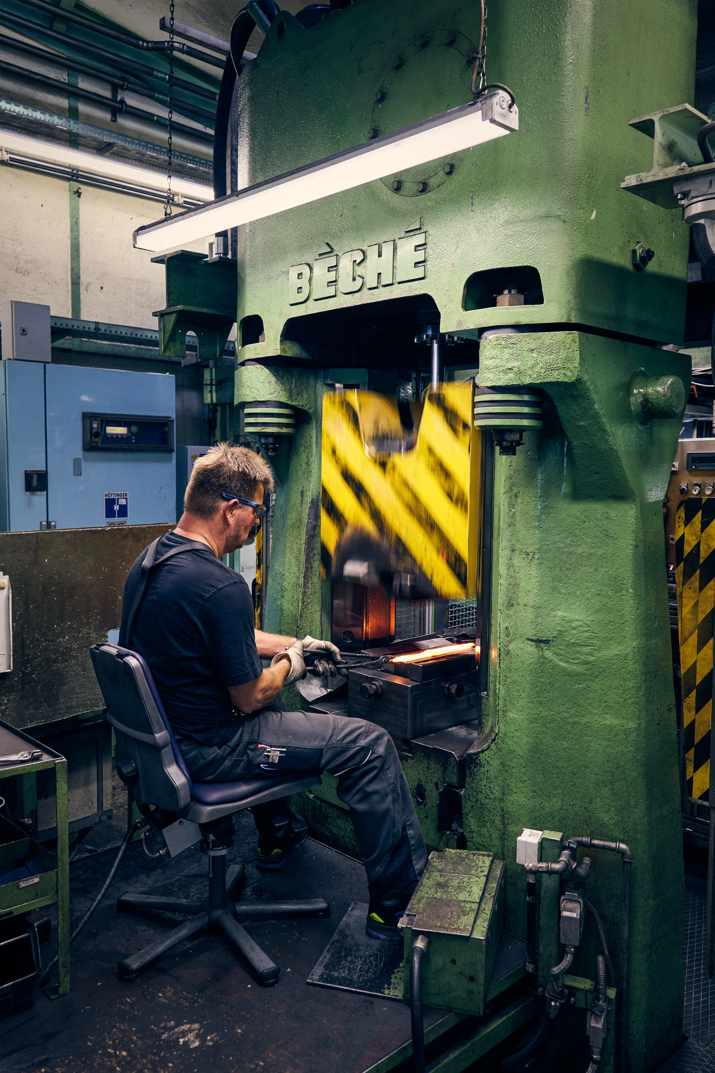 WMF Messerschmiede 4 by Robert Brembeck