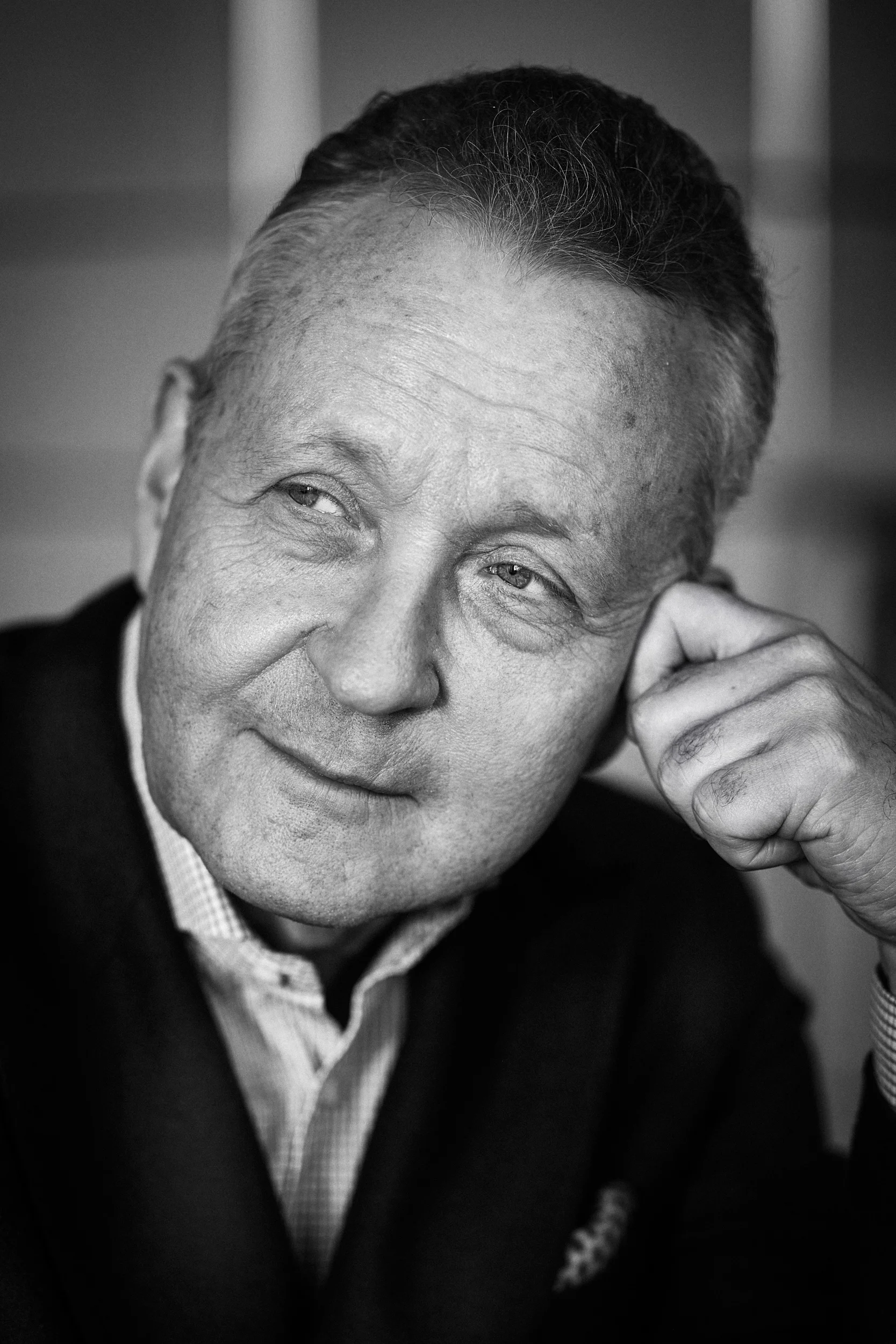 Klaus Josef Lutz x Spiegel 6 by Robert Brembeck