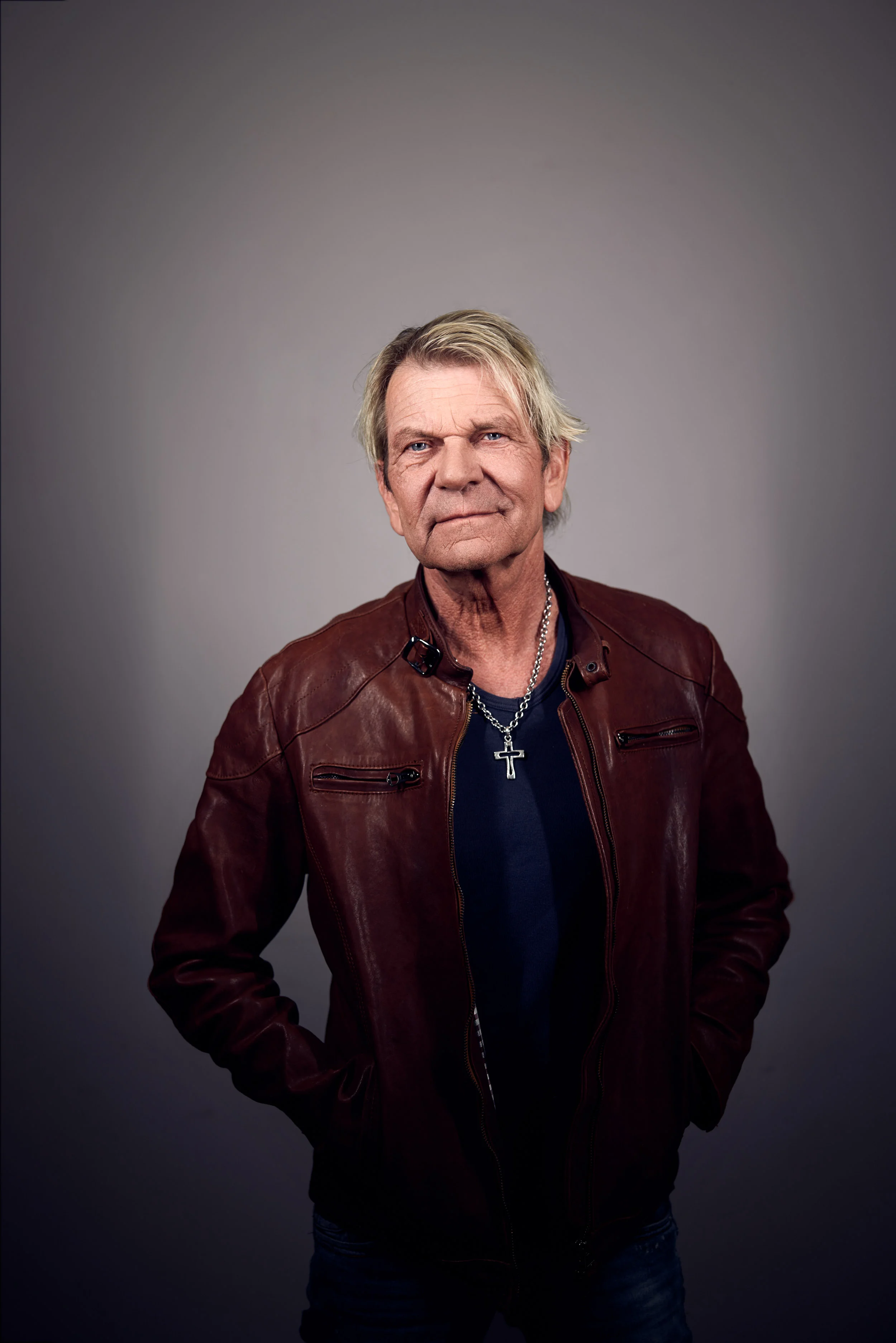 Matthias Reim x Spiegel Magazin 4 by Robert Brembeck