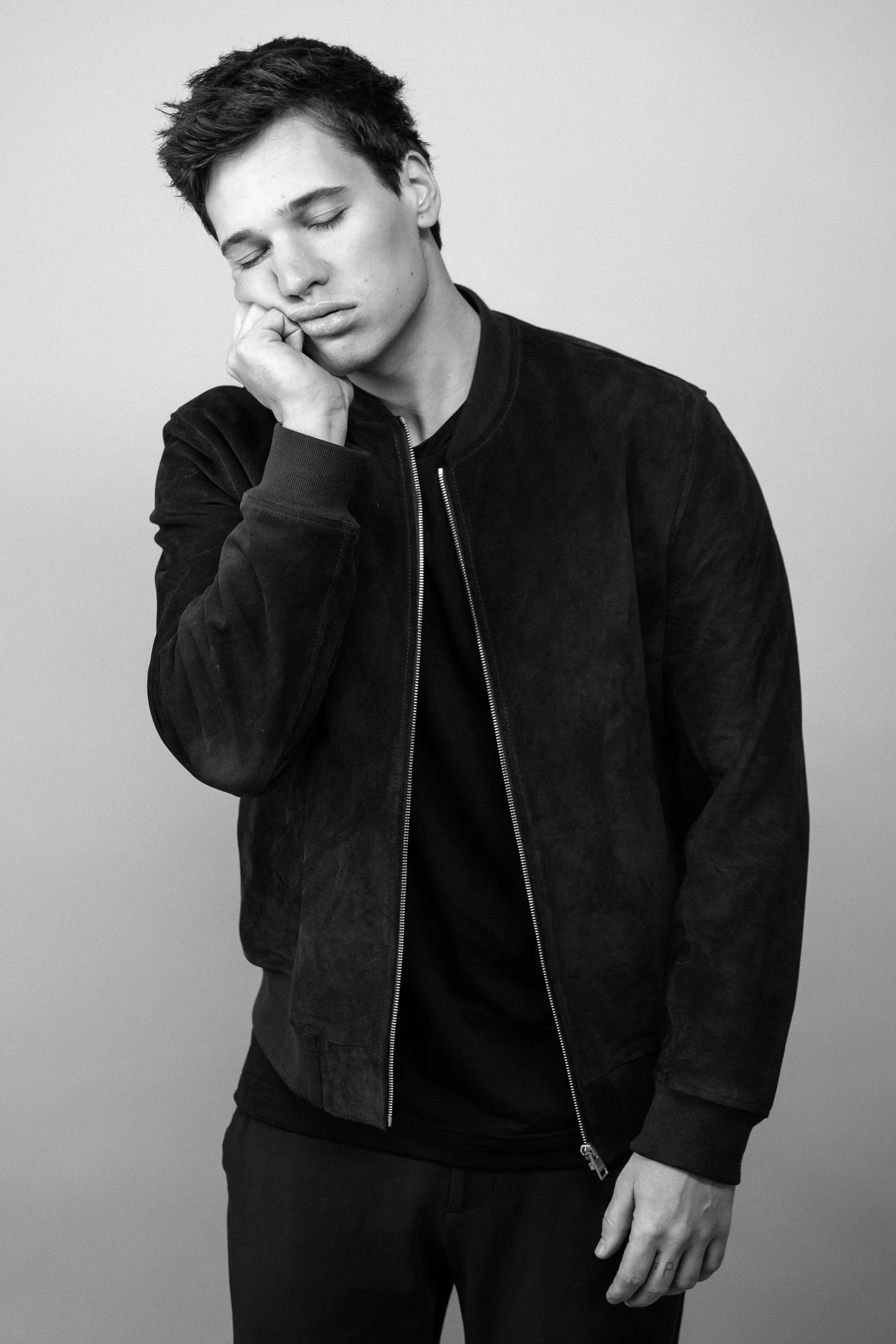 Wincent Weiss x SZ Magazin 9 by Robert Brembeck