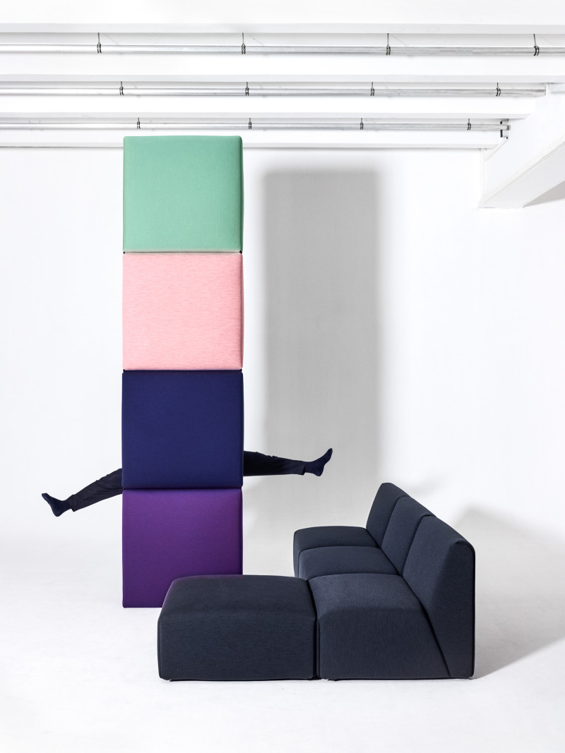 Stefan Diez x Costume 5 by Robert Brembeck
