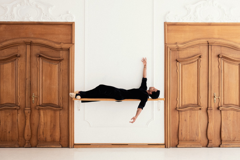 Osiel Gouneo 28 by Robert Brembeck